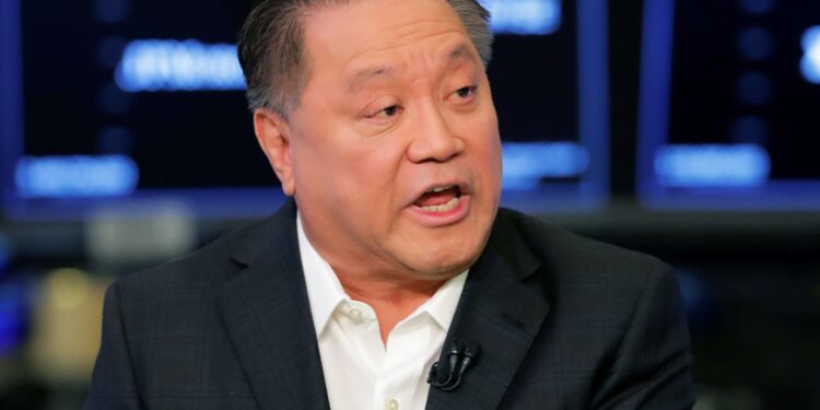 Broadcom guides to big numbers but investors wanted more. Why we’re OK to hold for now