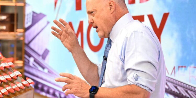 Jim Cramer says investors aren’t ditching tech — they just want cheaper stocks