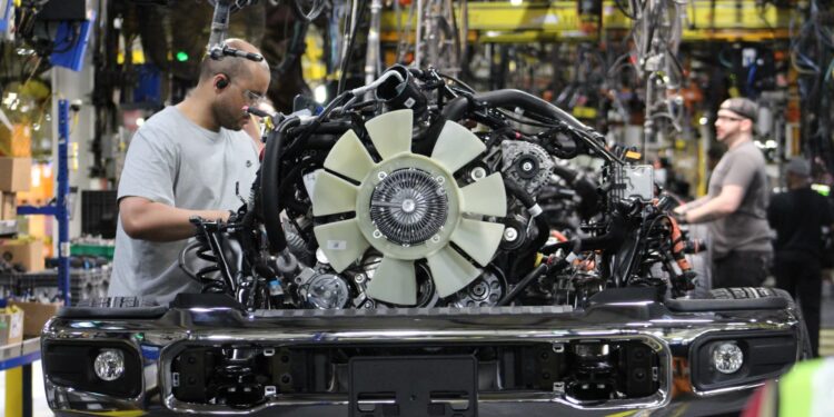 Ford announces $1 billion investment at Kentucky plant following DOT criticism on China