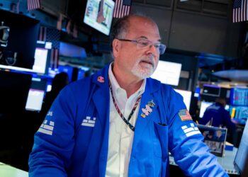 Dow rallies more than 500 points as oil falls, traders shake off inflation data: Live updates