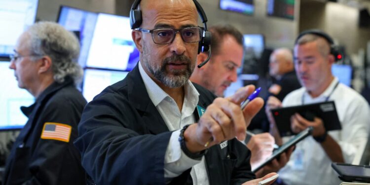 Where investors avoiding bonds in brutal selloff are finding new income sources