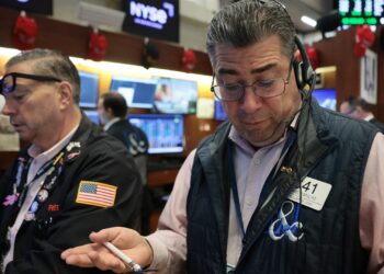 Stock futures fall as investors weigh calls for AI slowdown, oil gains: Live updates