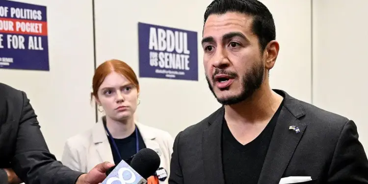 Abdul El-Sayed touts ‘whole a–’ medical credentials while defending sex changes for children