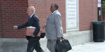 Sheriff acquitted of extortion charges in connection with stock dealings, attorney confirms