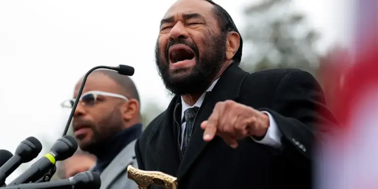 Democrat Al Green to force House-wide vote on impeaching Trump