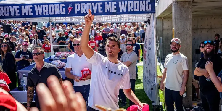 Charlie Kirk continues to inspire Republicans as party rallies for midterm battle: ‘Have courage’