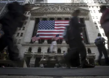 Stock market today: Dow, S&P 500, Nasdaq edge higher as bond yields pause climb