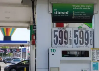 ‘Can’t Message That Away’: GOP Frets as Trump Administration Desperately Spins Record-High Diesel Prices