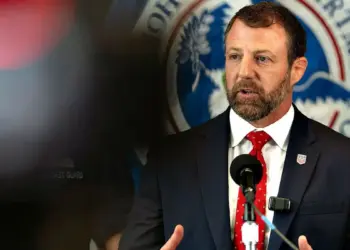 Top DHS lawyer turns tables on 128 ex-judges after Bar declines ‘Worst of the Worst’ complaint