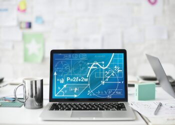 Can Palantir Deploy Fast Enough To Move Its Stock Higher?