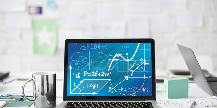 Can Palantir Deploy Fast Enough To Move Its Stock Higher?