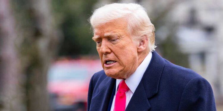 Trump Urges Federal Reserve To Cut Rates As Market Bets On Warsh Hike