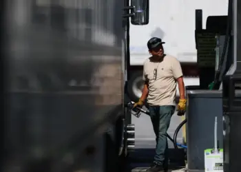 Live Updates: Iran war drives U.S. diesel price to record high as Vance downplays the conflict and its impact