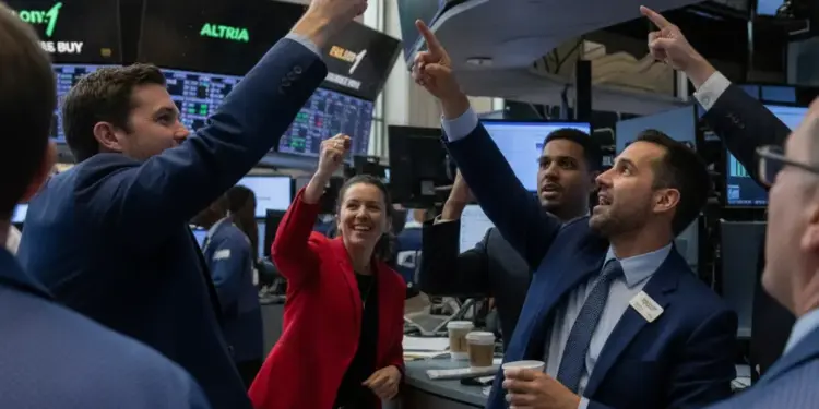 Pricing Power and Higher Forecasts Propel Altria Shares to Yearly High