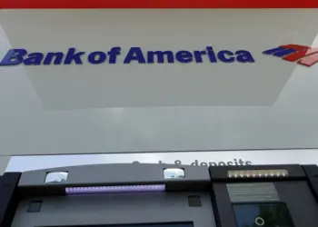 A man found $128K on top of a Bank of America ATM. Here’s what he did next