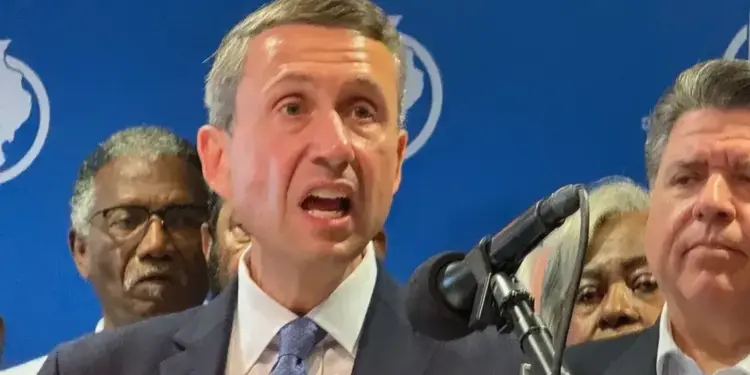 DNC Chair Ken Martin defends ‘Big Tent’ strategy when pressed on democratic socialists