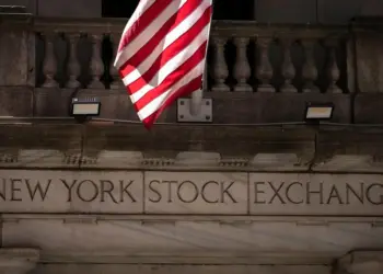 Energy Spikes and Tech Jitters Pull Wall Street Back From Peak