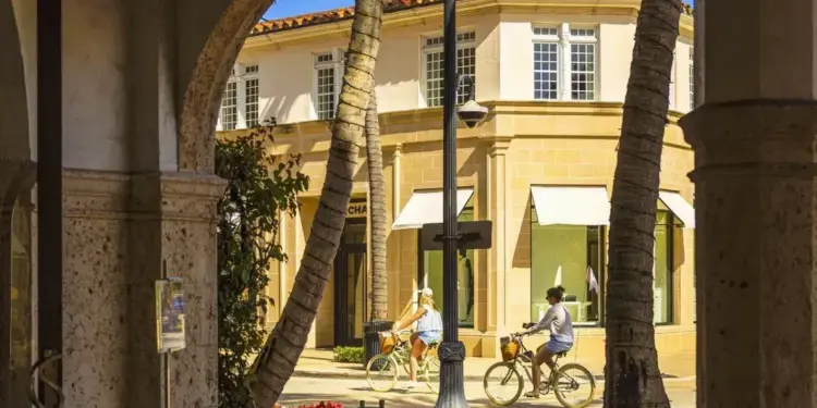 Trump’s backyard is quietly transforming into ‘Silicon Valley South’ as wealthy Americans flock in