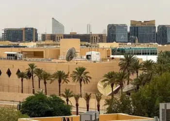 US pulls personnel from Saudi Arabia as kingdom comes under Houthi fire