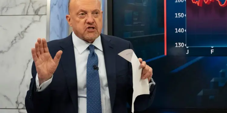 Wall Street Maverick Eyes New Opportunities Amid Market Shift
