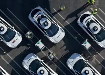 Workers erupt over DC plan to bring robotaxis to city streets: ‘This is bulls—’